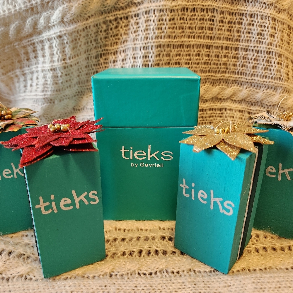 Tieks Inspired Christmas Ornament